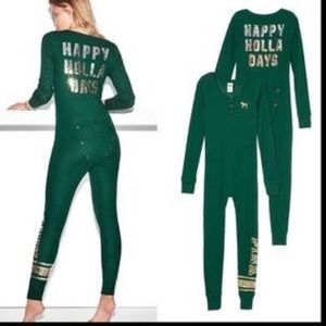 Pink Victoria’s Secret “HAPPY HOLLA DAYS” onsie